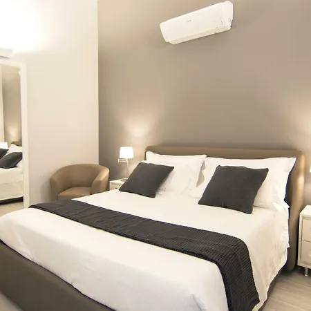 La Quadra - The Super In Iseo, With Daily Housekeeping Included! إيزِيو