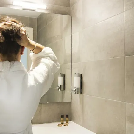 شقة La Quadra - The Super In Iseo, With Daily Housekeeping Included! *