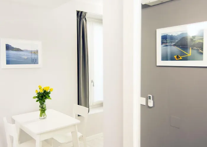 Appartement La Quadra - The Super In Iseo, With Daily Housekeeping Included!